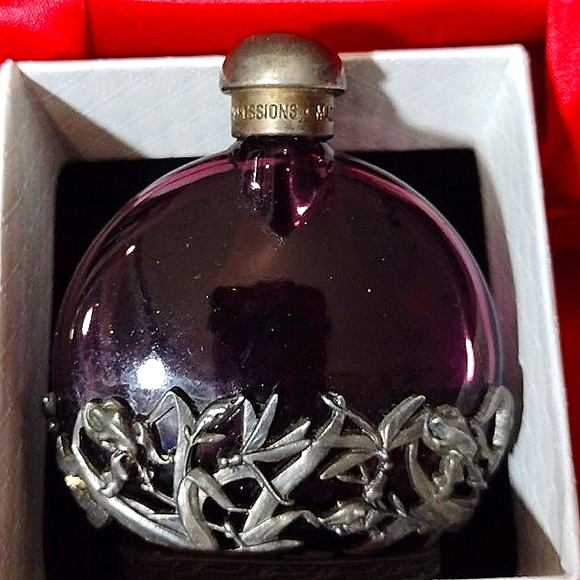 Iridescent Pewter Filagree Snuff Bottle - Picture 2 of 9